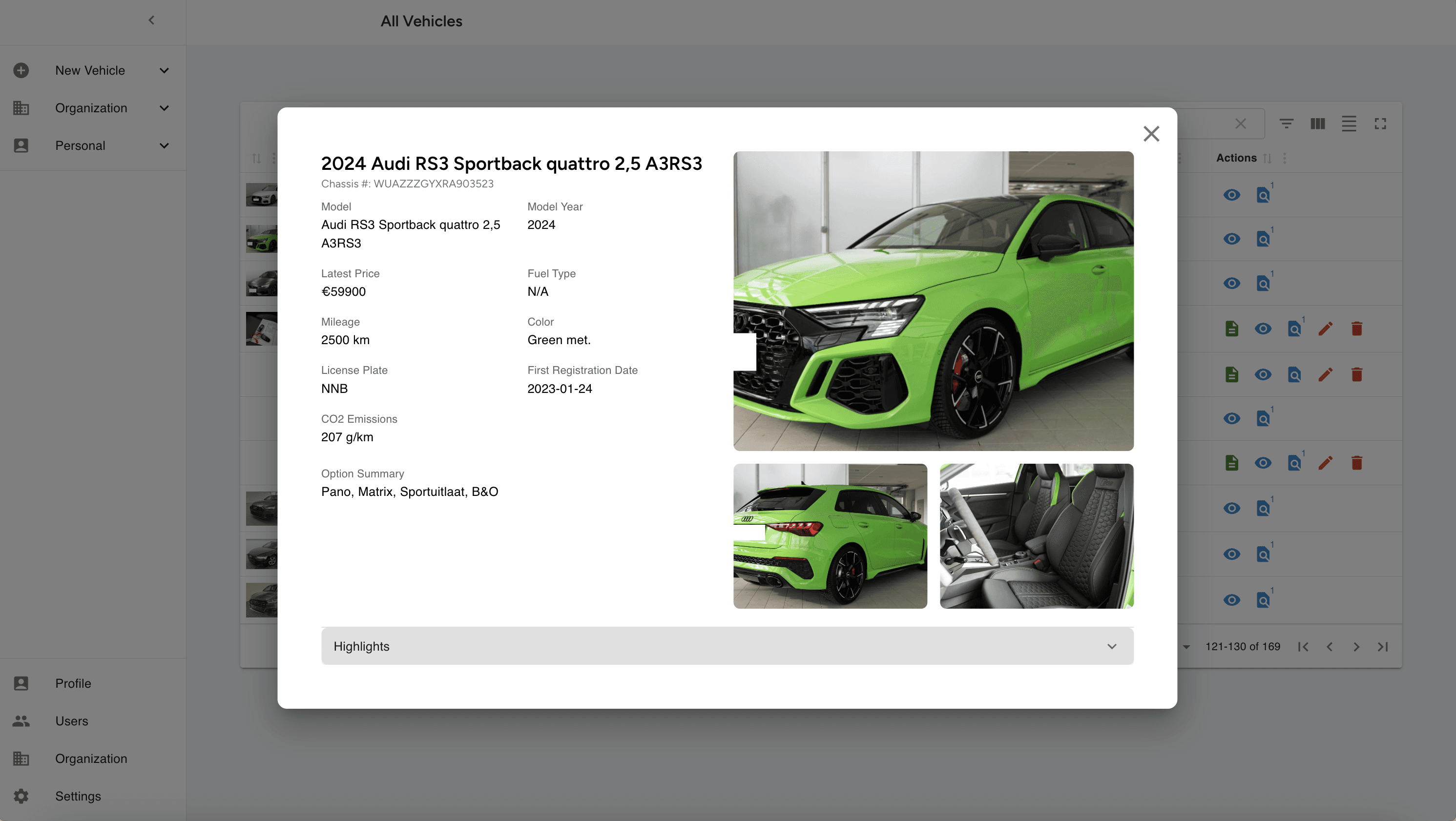 Voertuigen overzicht in het systeem